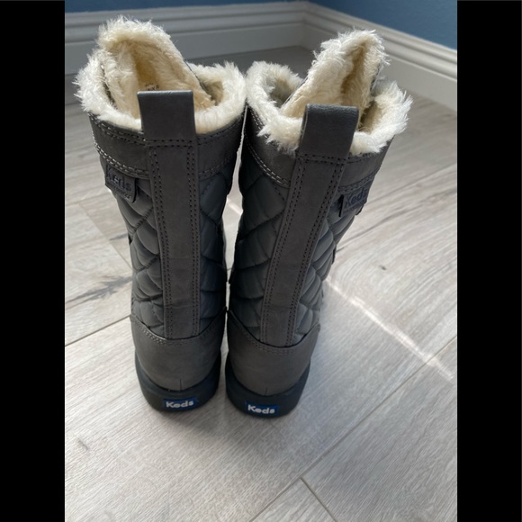 KEDS Gray Snow Day Boots - Picture 4 of 7